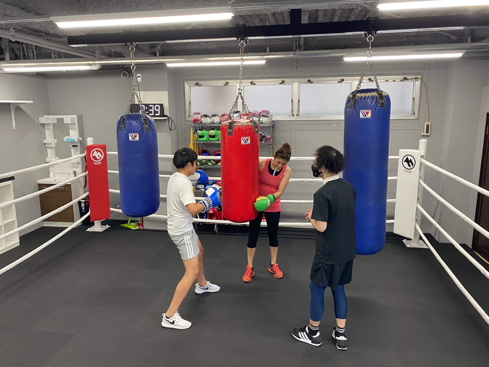 トライアルレッスン Elpizo Medical Boxing Gym エルピスメディカルボクシングジム