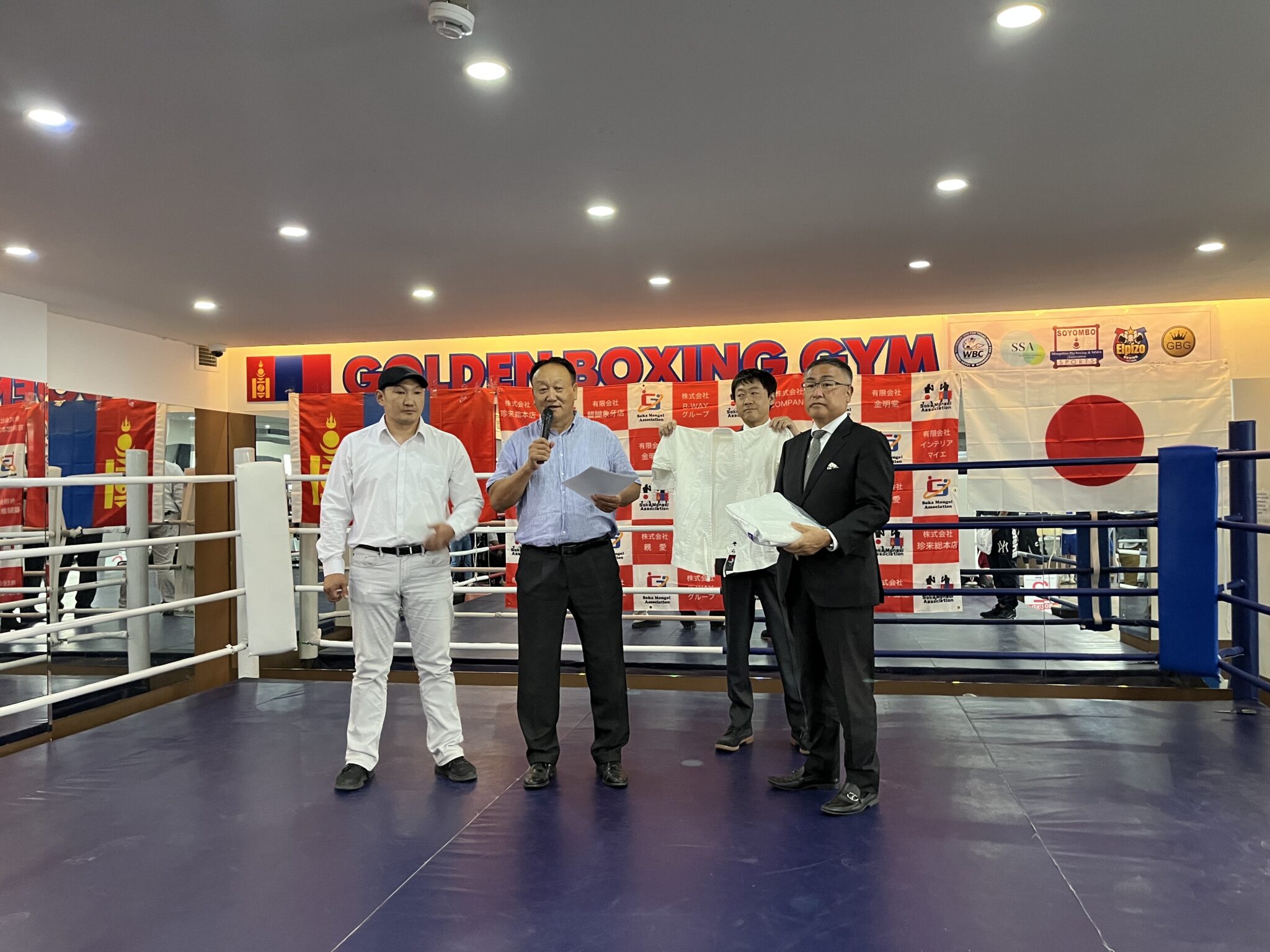 Elpizo Medical Boxing Gym エルピスメディカルボクシングジム 埼玉県草加市の草加駅から徒歩3分 “やる気”に